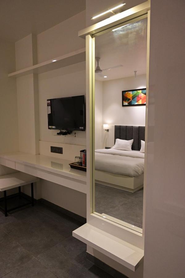Hotel My Home Residency Nashik Luaran gambar
